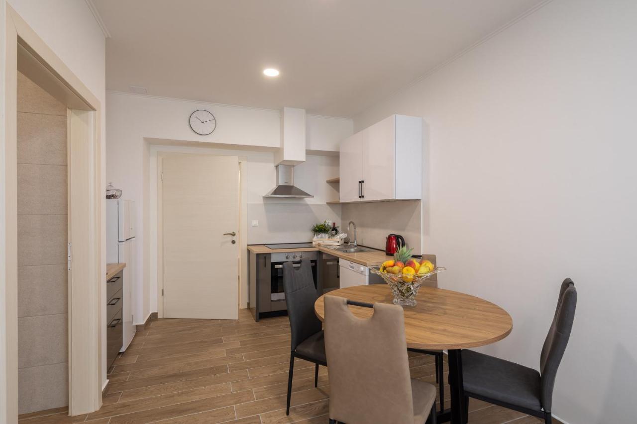 Direct Jesenice (Split-Dalmatia)